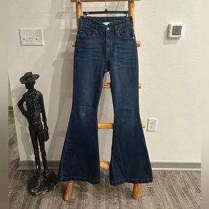 Highwaisted Kancan Wide Flare Dark Wash Jeans